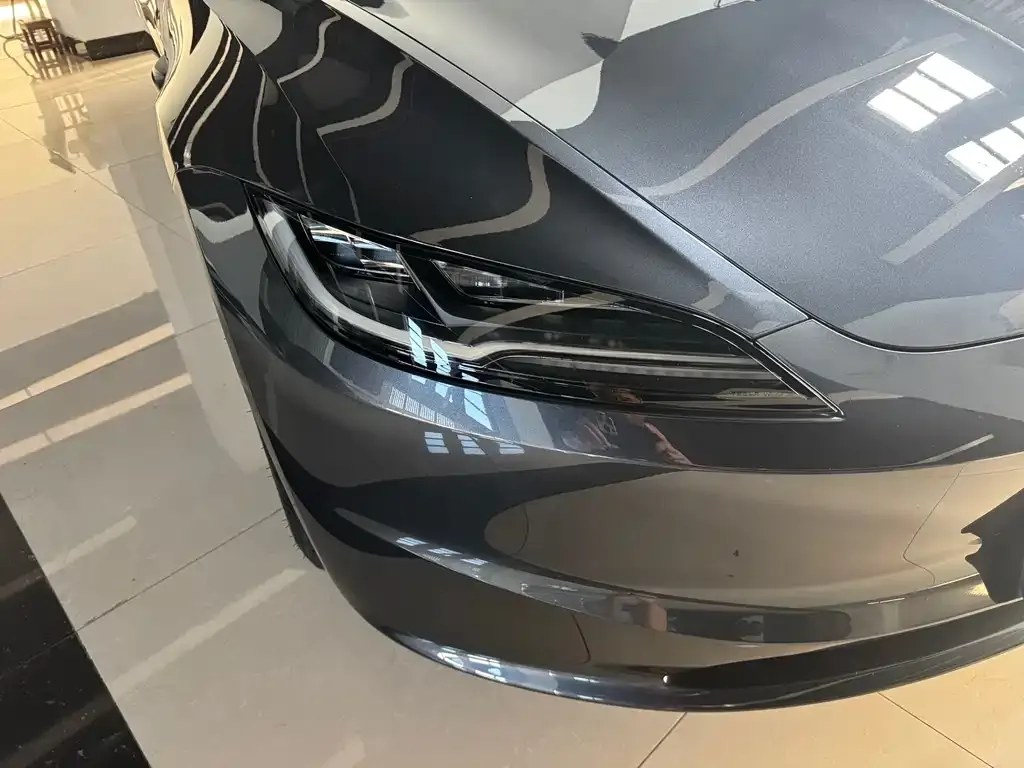Tesla Model 3 2024 из CN, фото 4