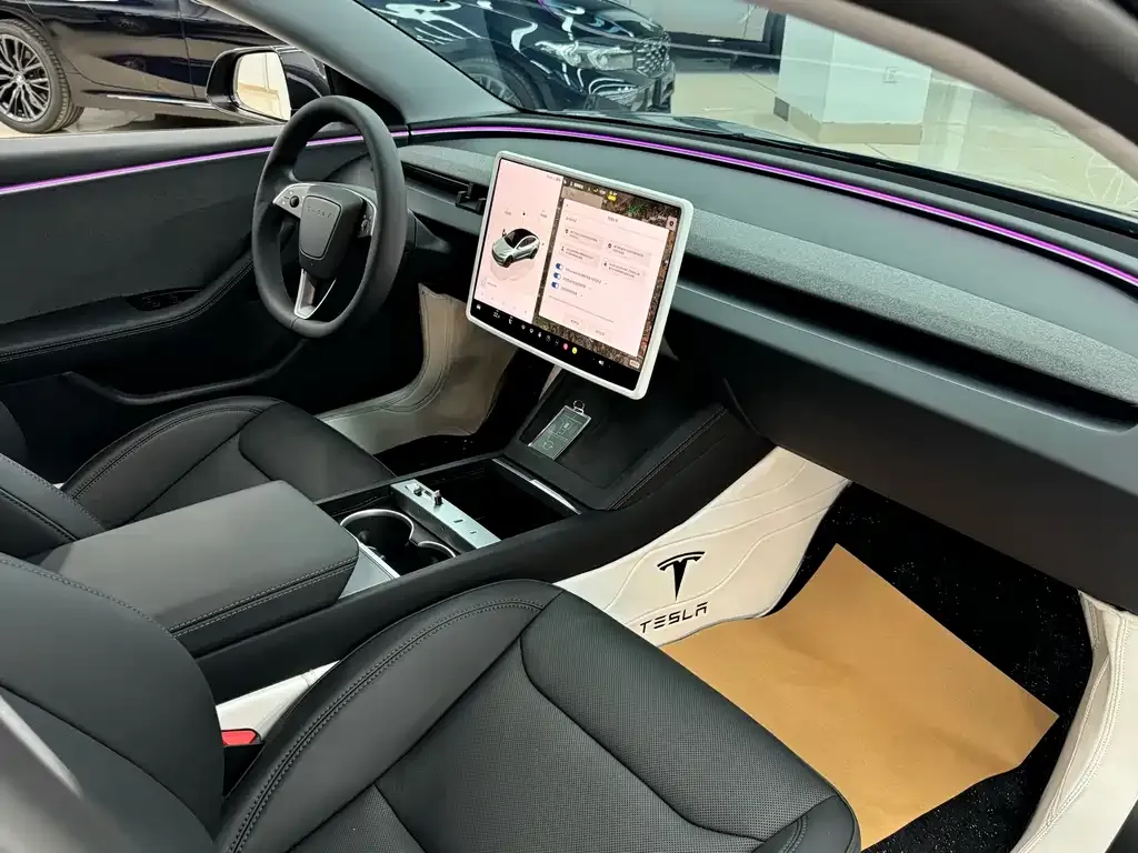 Tesla Model 3 2024 из CN, фото 7