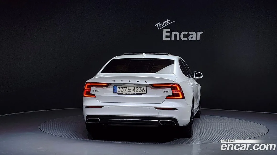 Volvo S60 2021 из KR, фото 4
