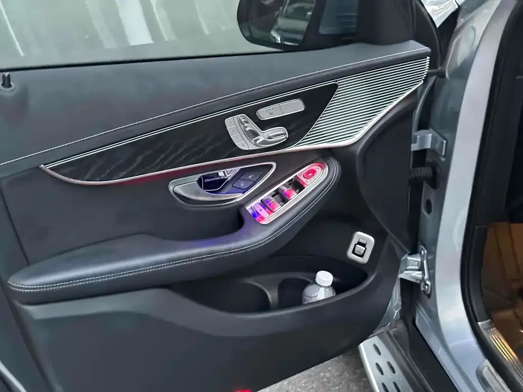 Mercedes-Benz EQC 2022 из CN, фото 10