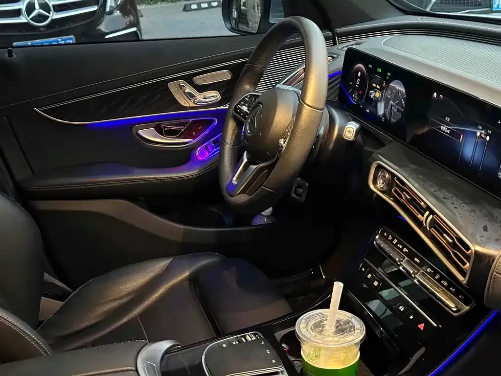 Mercedes-Benz EQC 2022 из CN, фото 8