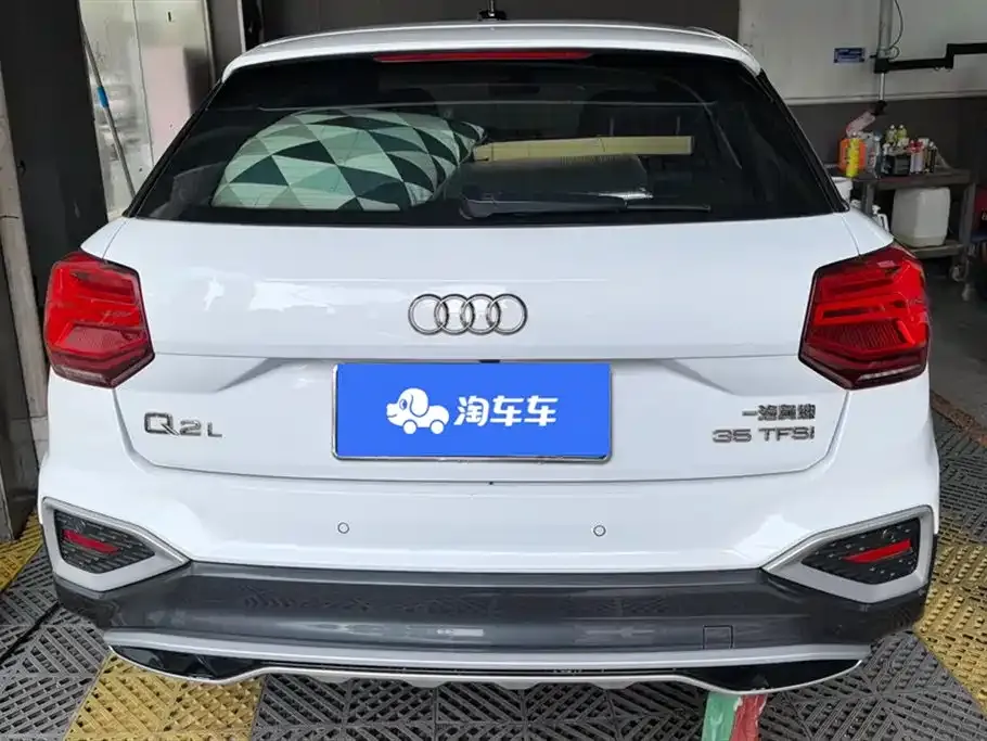 Audi Q2L 2022 из CN, фото 4