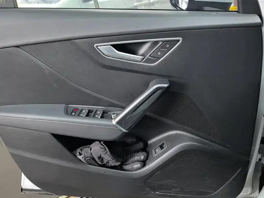 Audi Q2L 2022 из CN, фото 7