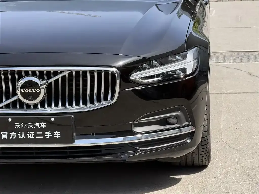 Volvo S90 2023 из CN, фото 4