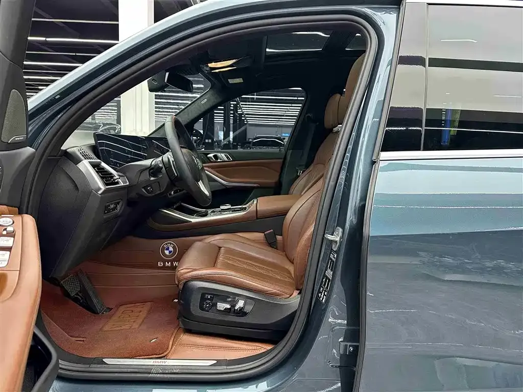 BMW X7 2023 из CN, фото 6