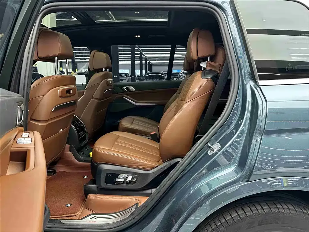BMW X7 2023 из CN, фото 7