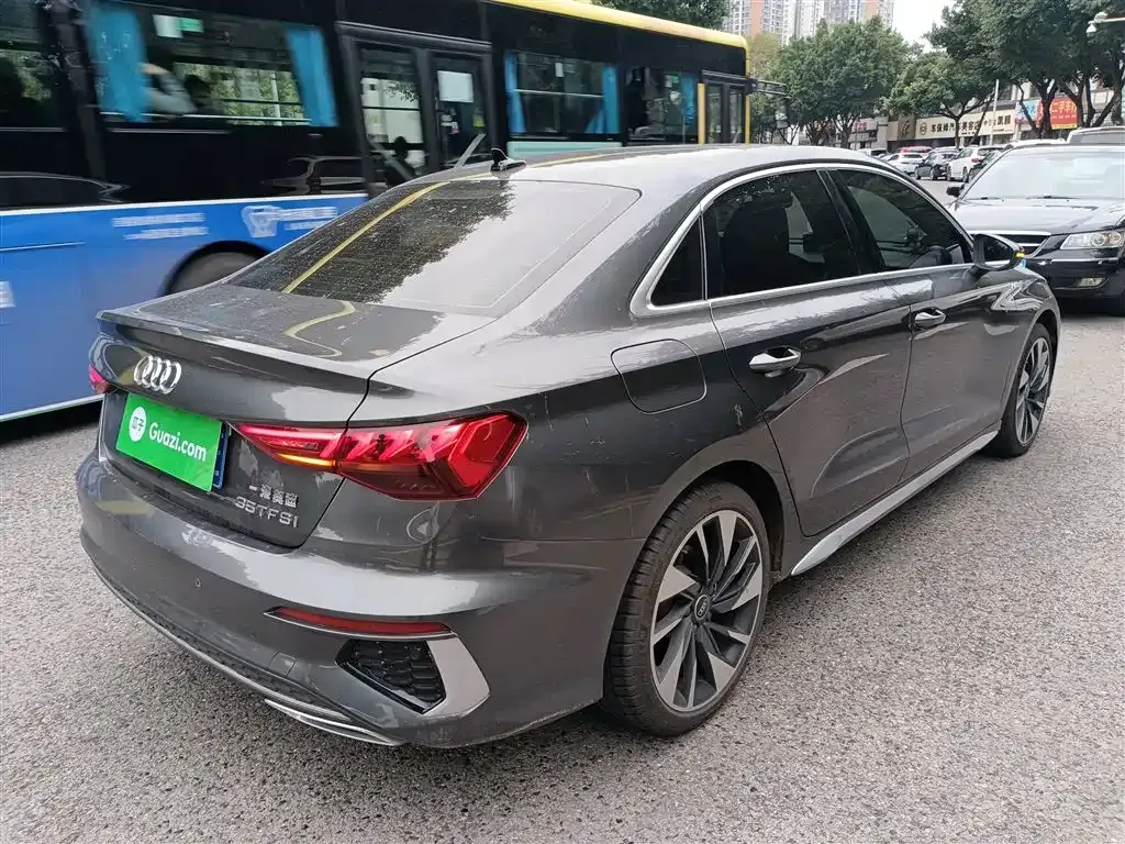 Audi A3 2023 из CN, фото 7