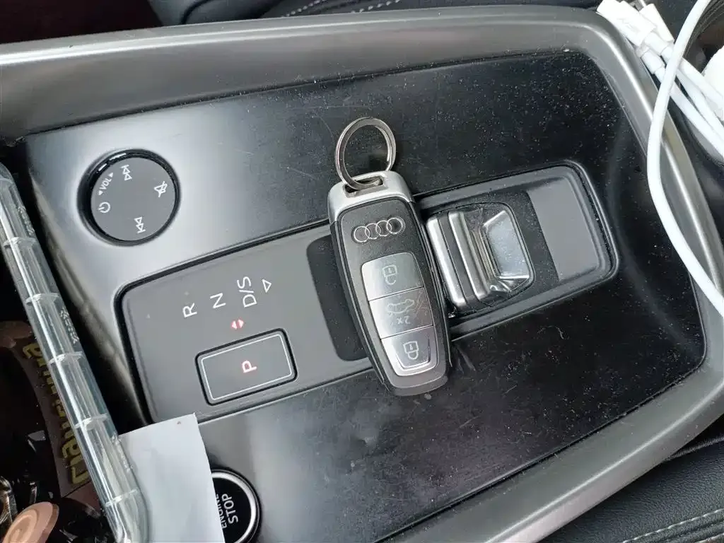 Audi A3 2023 из CN, фото 9