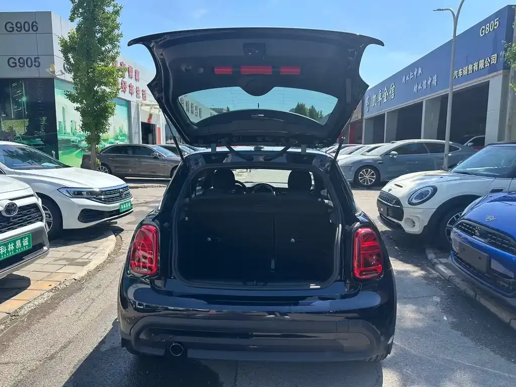 MINI Cooper (3-door) 2024 из CN, фото 10