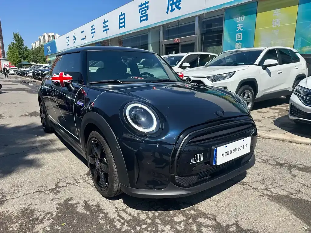 MINI Cooper (3-door) 2024 из CN, фото 3