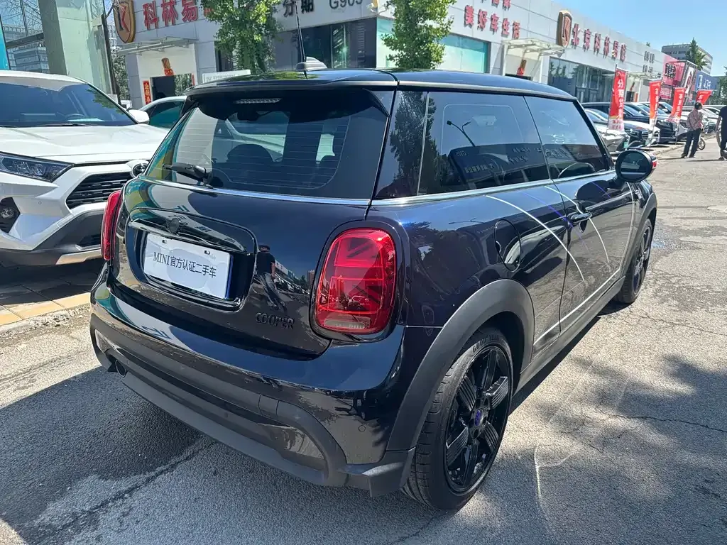 MINI Cooper (3-door) 2024 из CN, фото 4