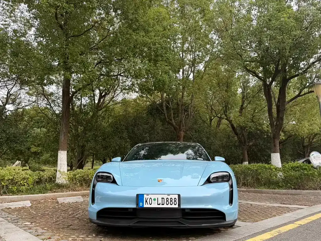 Porsche Taycan 2023 из CN, фото 2