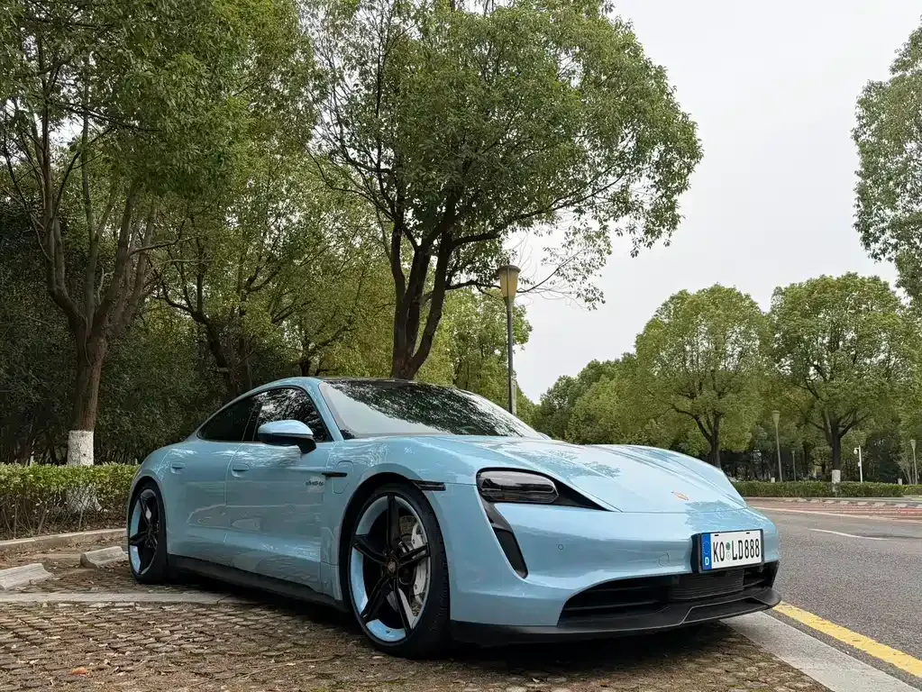 Porsche Taycan 2023 из CN, фото 3