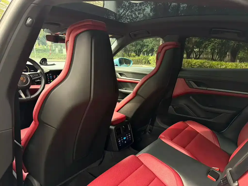 Porsche Taycan 2023 из CN, фото 9