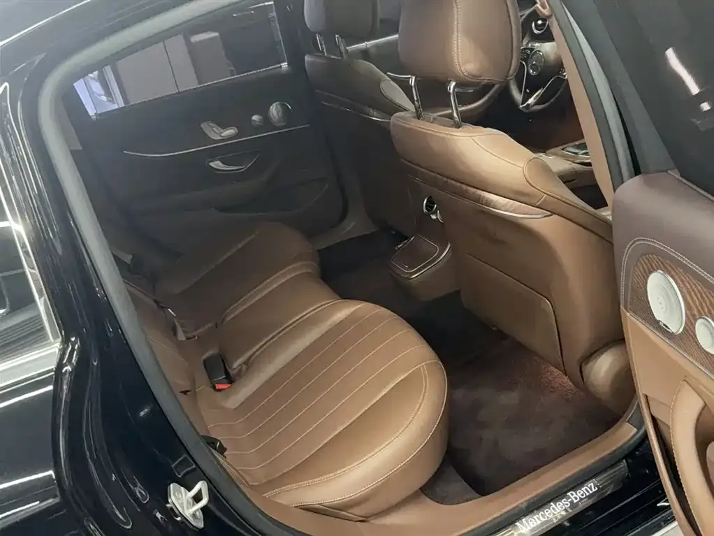 Mercedes-Benz E-Class 2021 из CN, фото 8