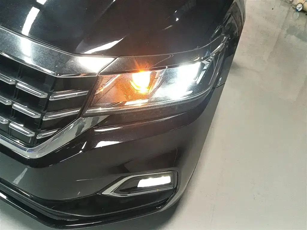 Volkswagen Passat 2021 из CN, фото 7
