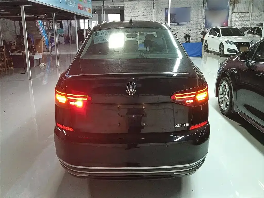 Volkswagen Passat 2021 из CN, фото 8