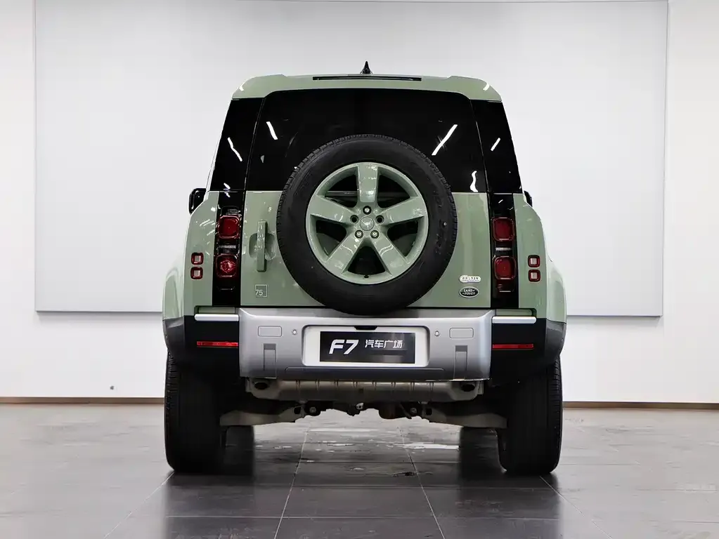 Land Rover Defender — фото 5