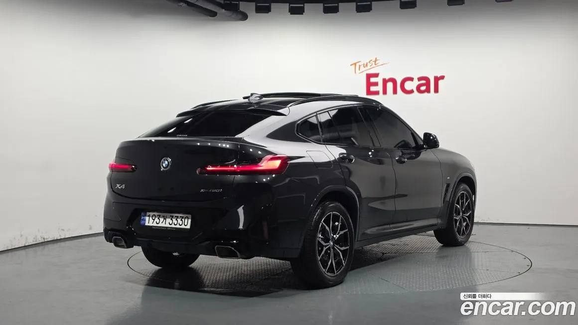 BMW X4 2023 из KR, фото 2