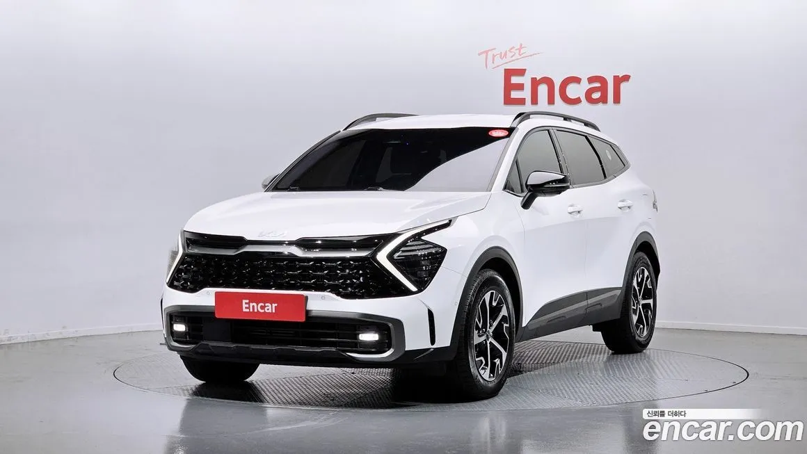 Kia Sportage — фото 1