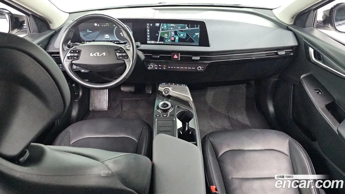 Kia EV6 — фото 7