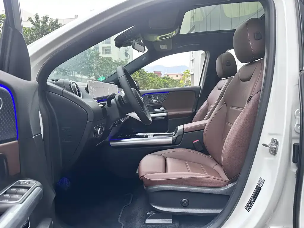 Mercedes-Benz EQA 2025 из CN, фото 4