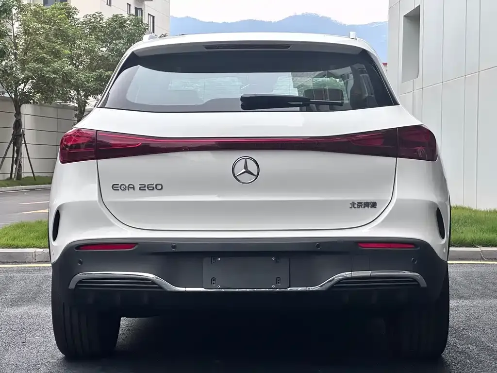 Mercedes-Benz EQA 2025 из CN, фото 8