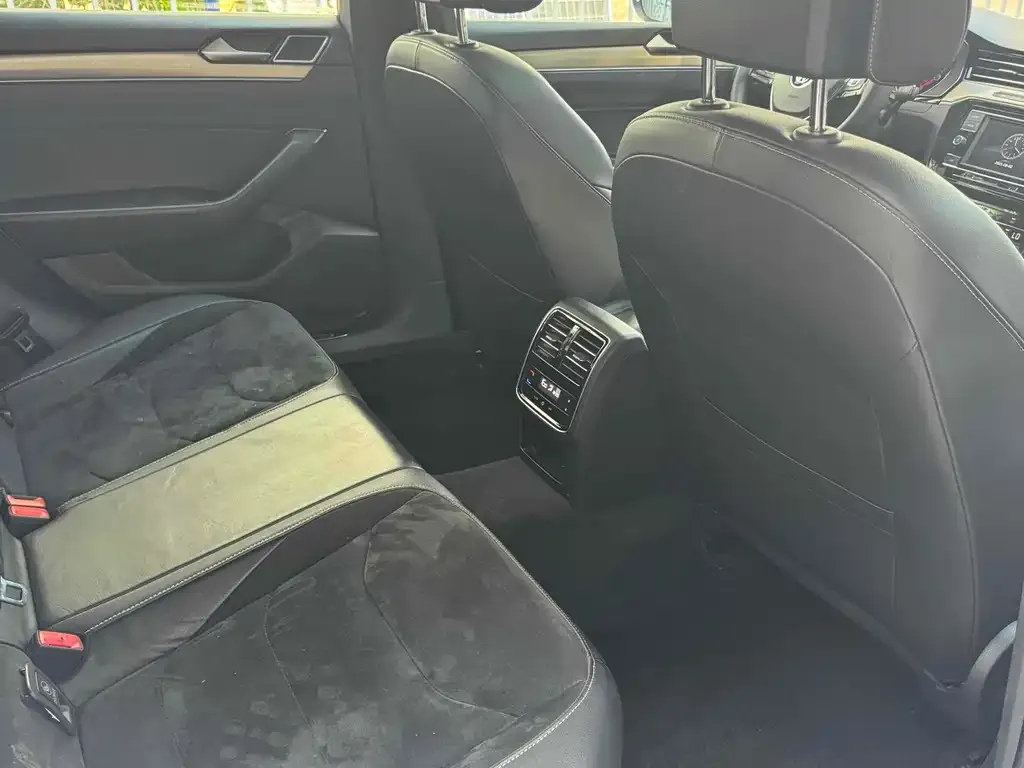 Volkswagen CC 2021 из CN, фото 9