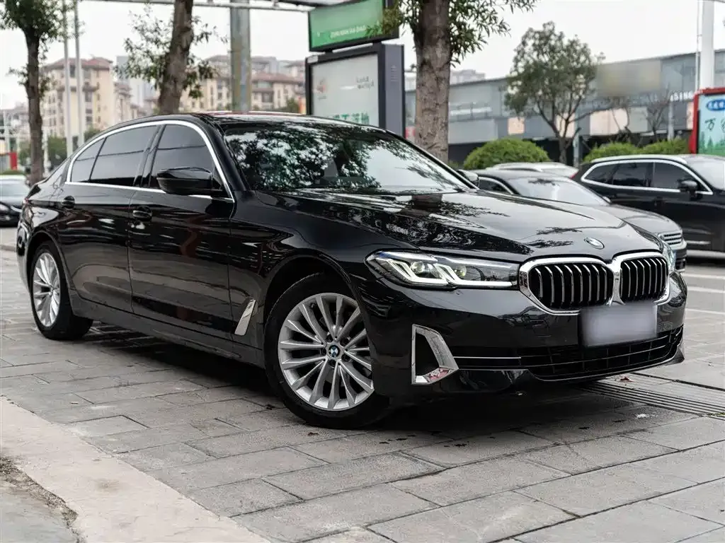 BMW 5 Series — фото 3