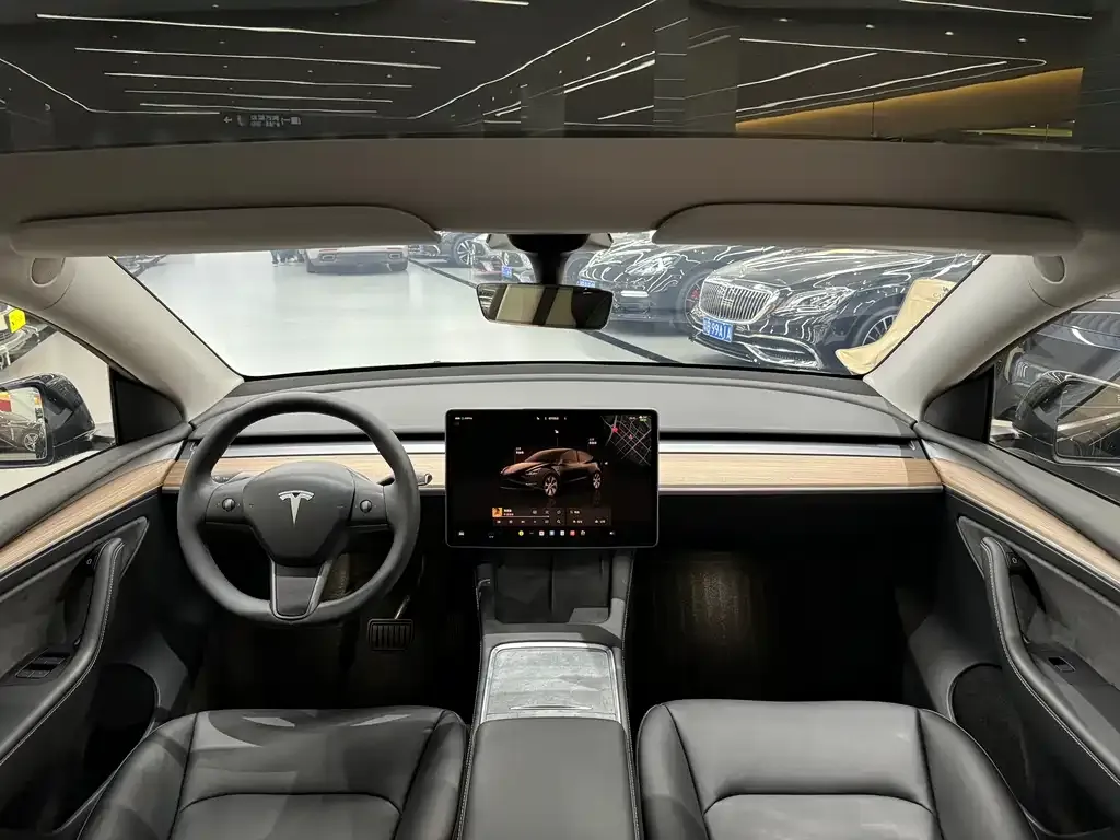 Tesla Model Y 2022 из CN, фото 10