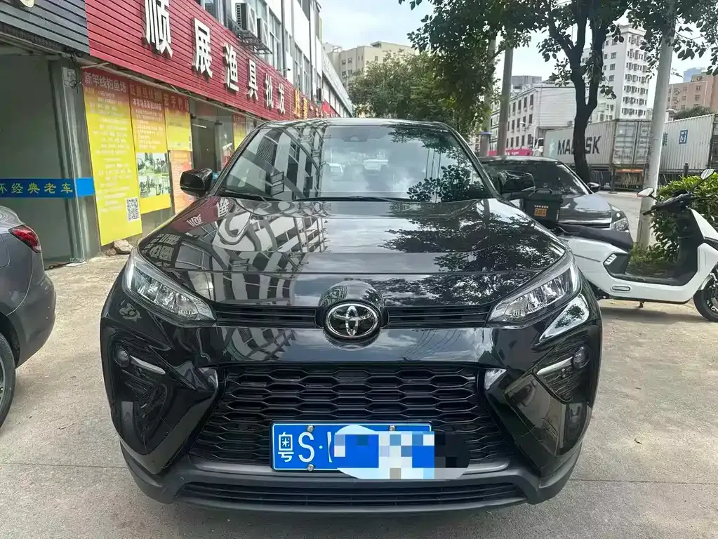 Toyota Wildlander 2024 из CN, фото 2