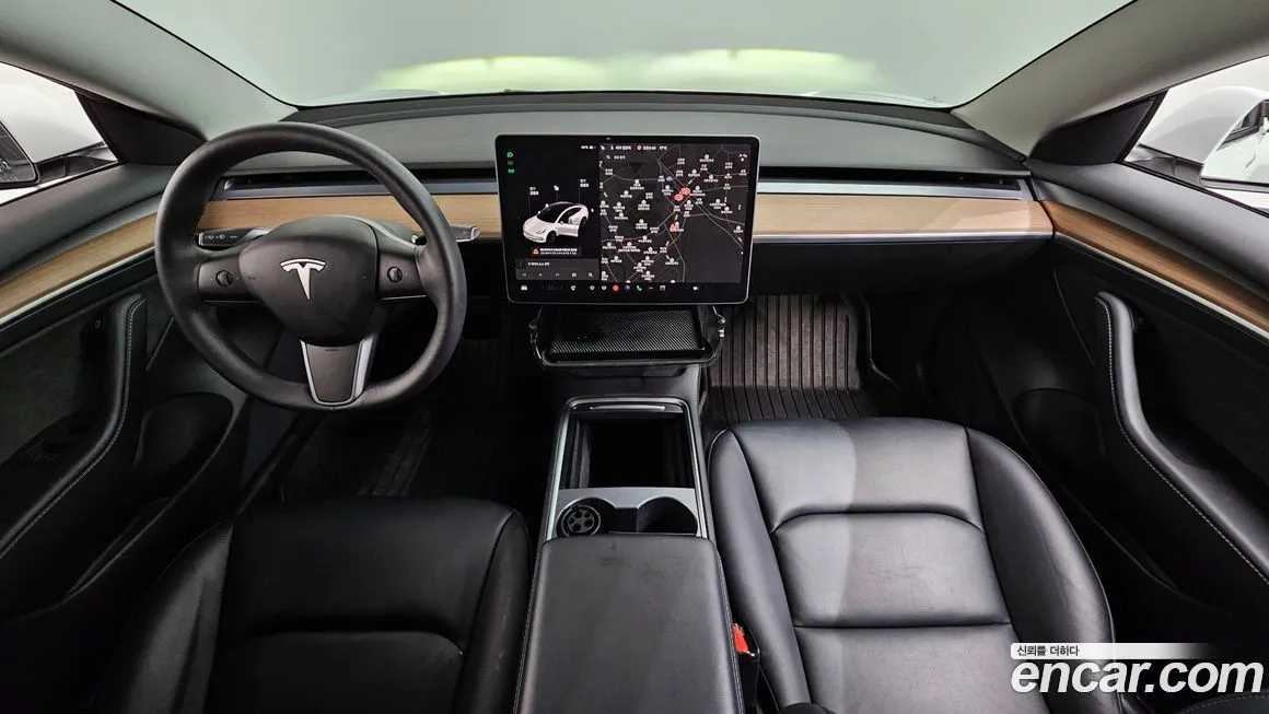 Tesla Model 3 — фото 7