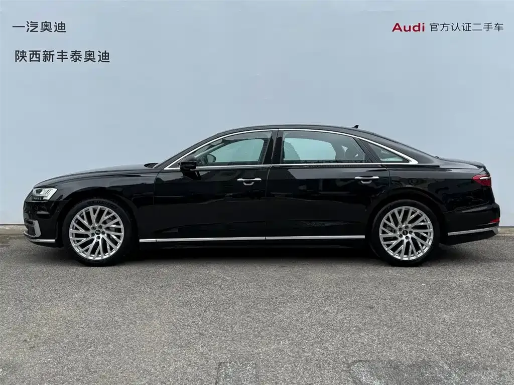 Audi A8 2021 из CN, фото 5