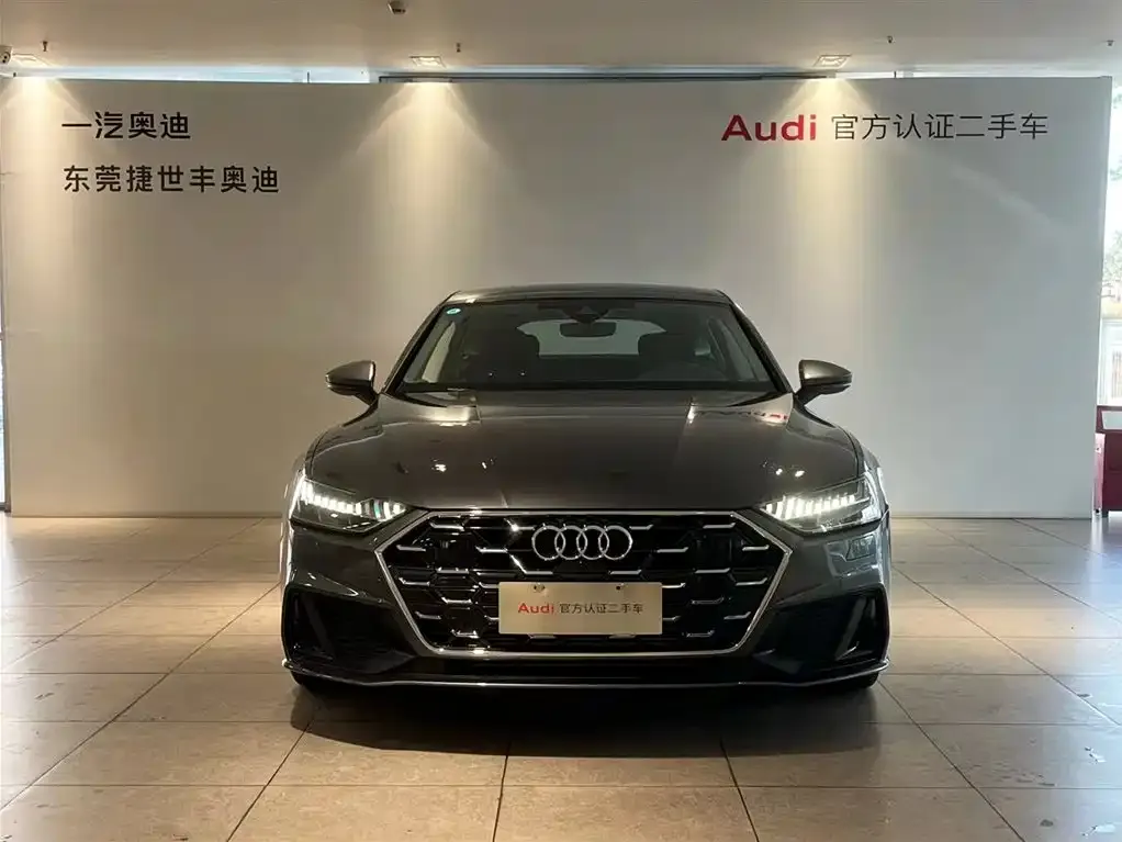 Audi A7 2024 из CN, фото 2