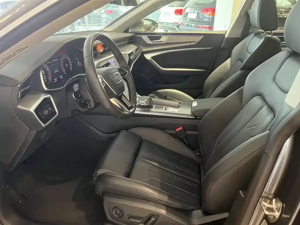 Audi A7 2024 из CN, фото 9