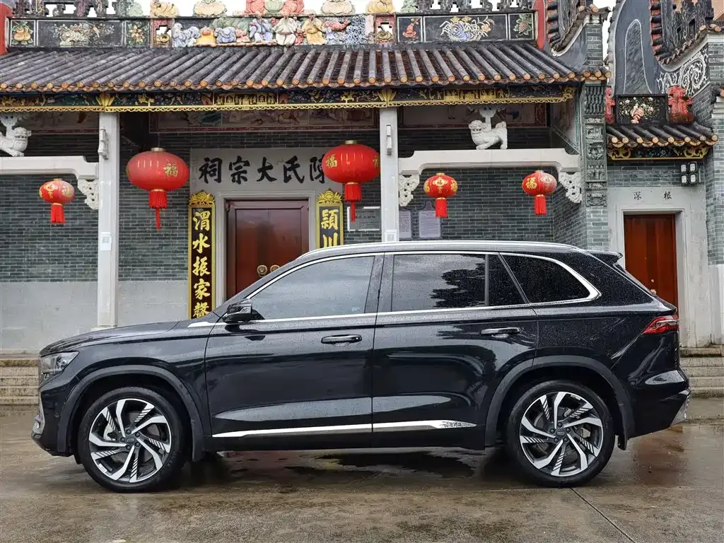 Geely Xingyue L — фото 10
