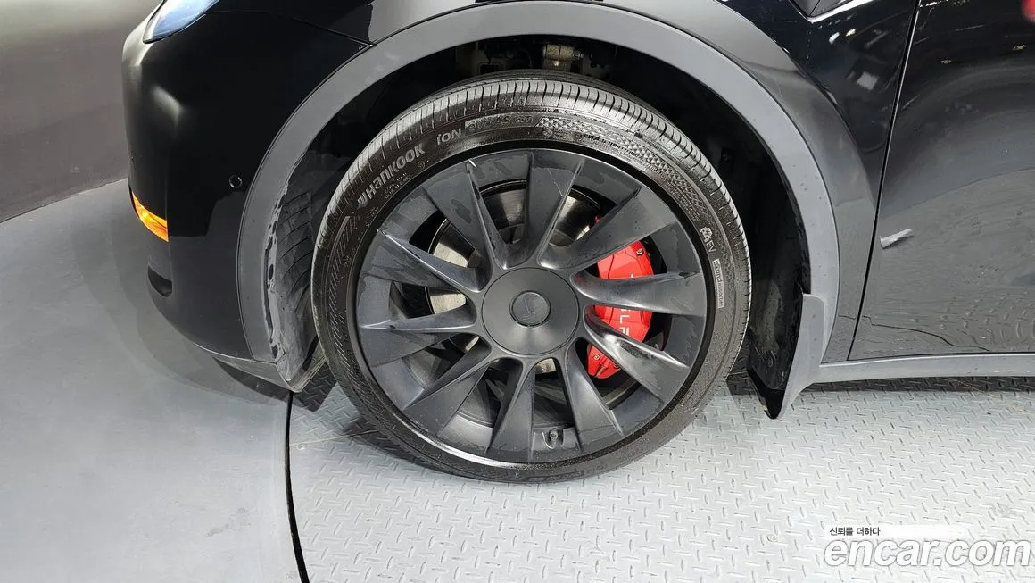 Tesla Model Y 2021 из KR, фото 5