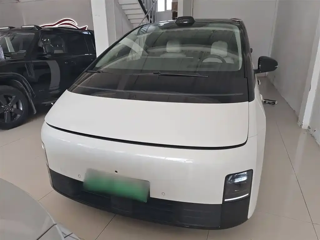 Li Auto MEGA 2024 из CN, фото 3