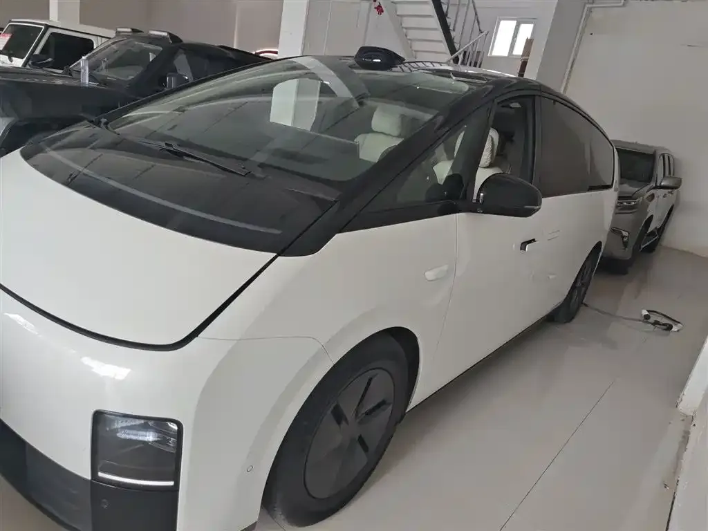Li Auto MEGA 2024 из CN, фото 5