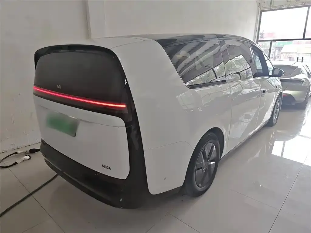 Li Auto MEGA 2024 из CN, фото 7