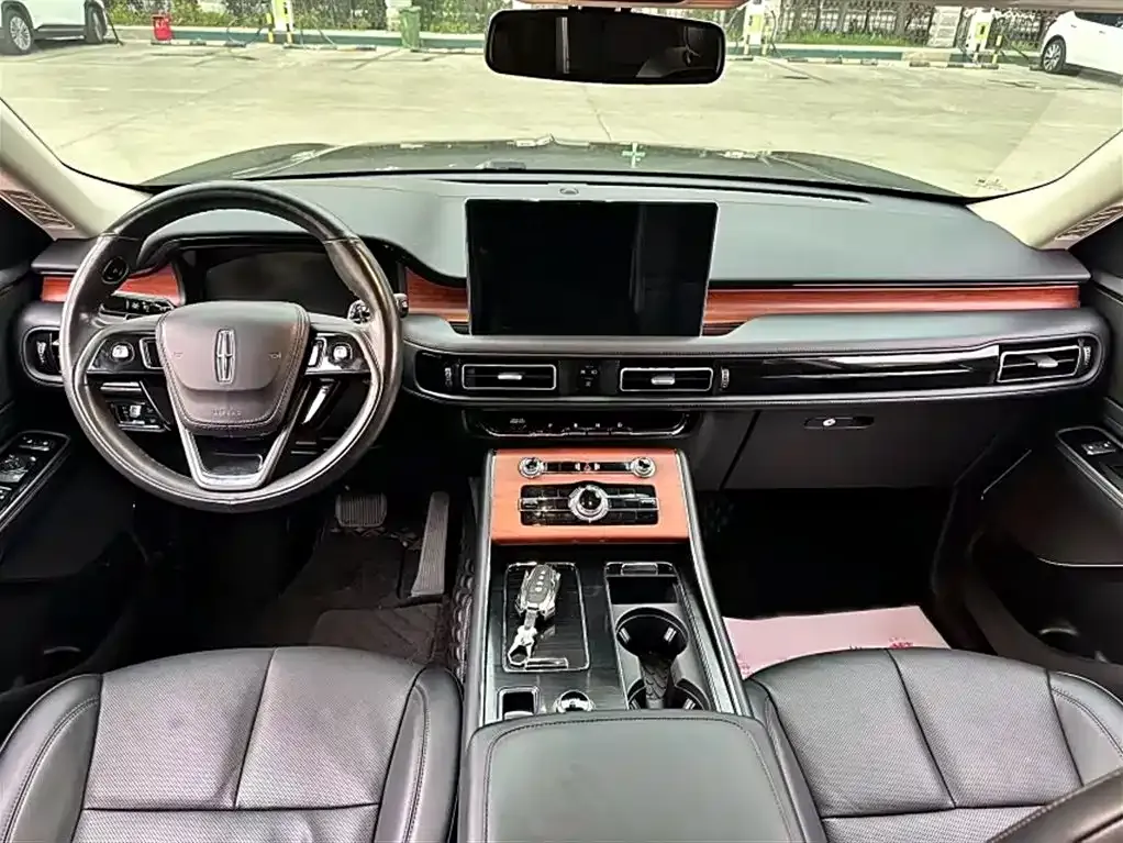 Lincoln Aviator 2021 из CN, фото 3