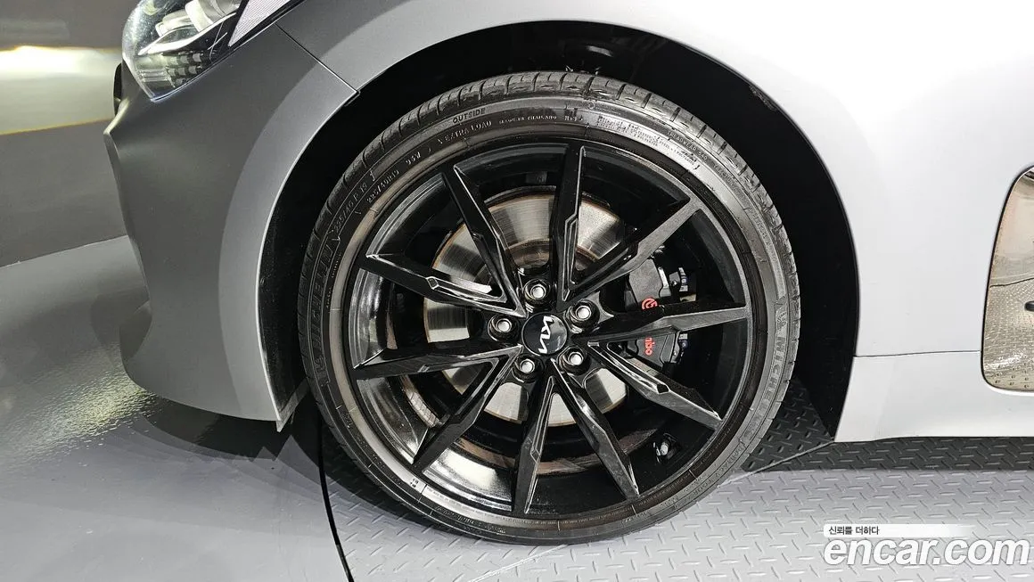 Kia Stinger 2023 из KR, фото 5