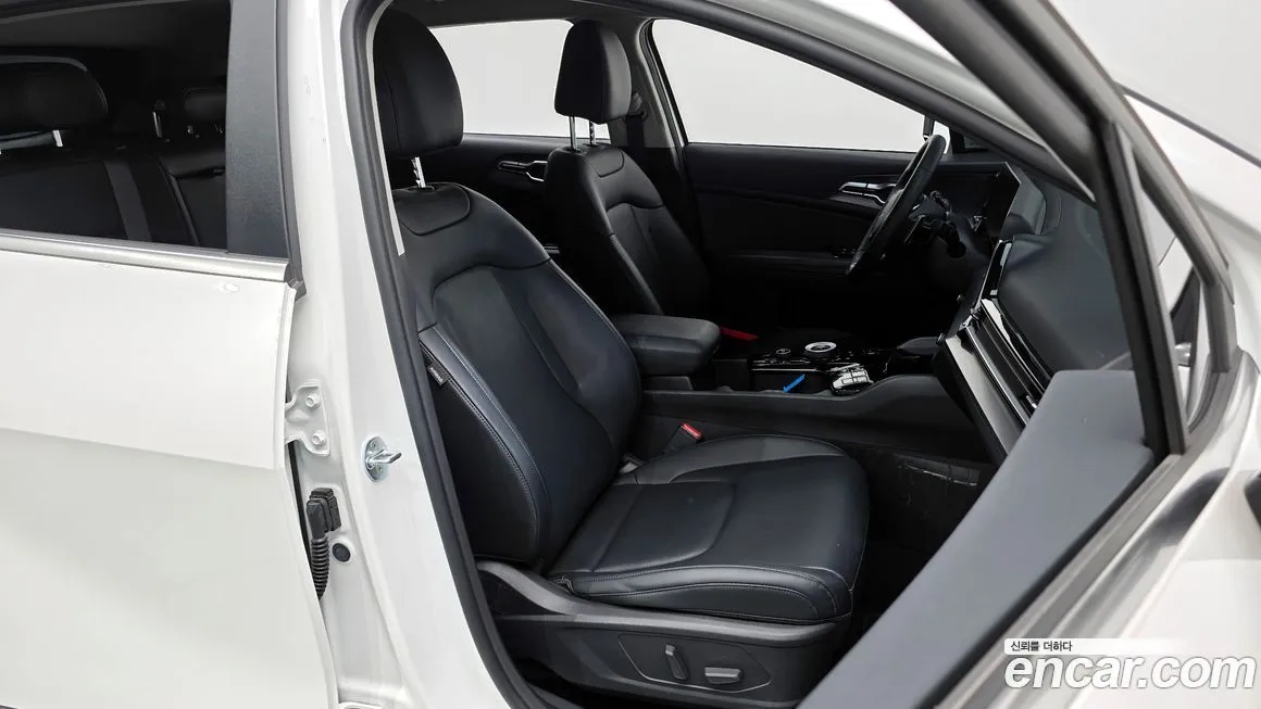 Kia Sportage — фото 10