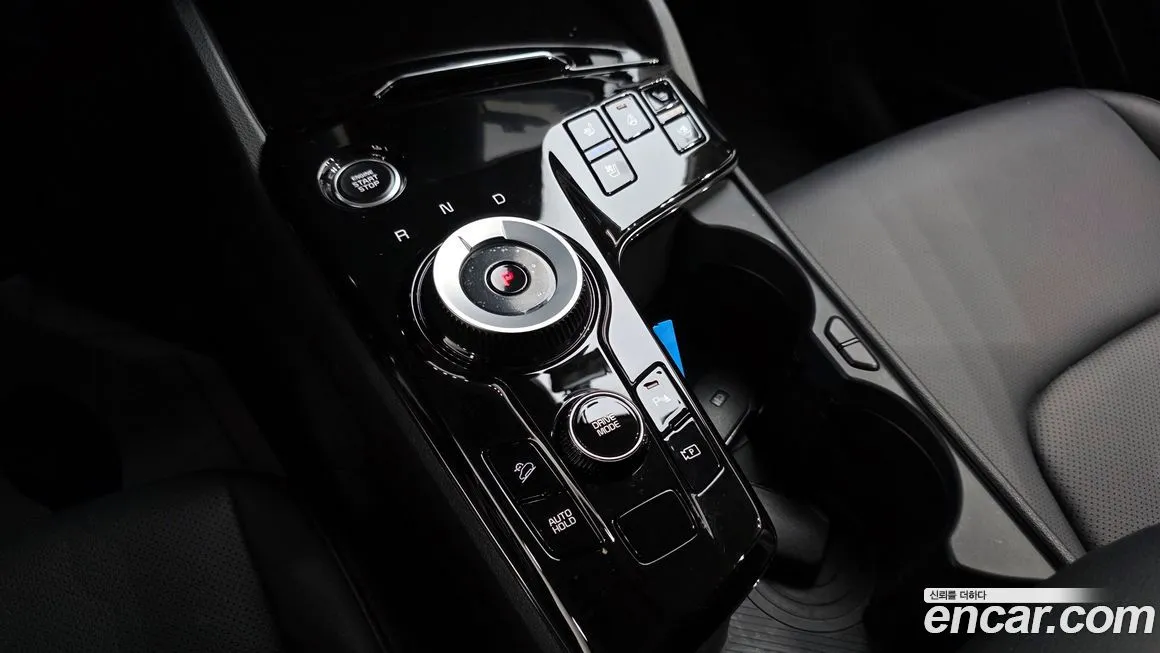 Kia Sportage — фото 9