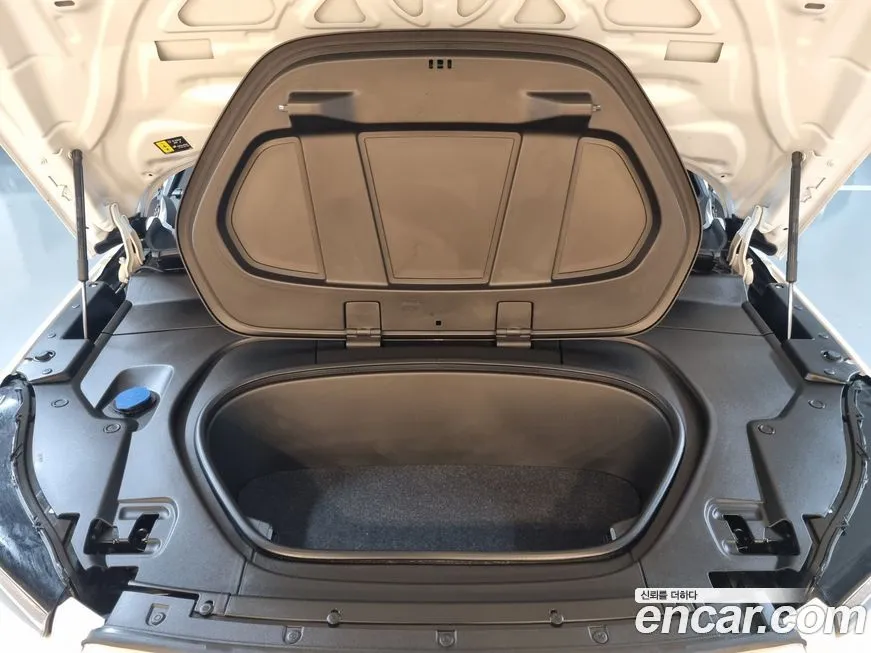 Volvo C40 2024 из KR, фото 6