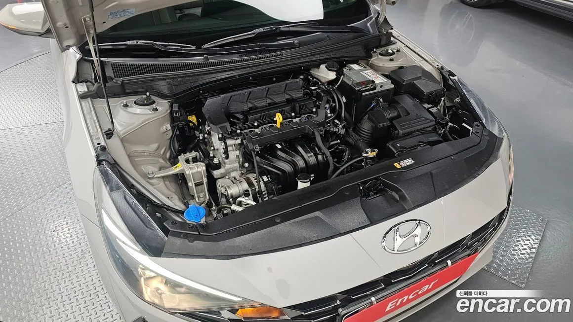 Hyundai AVANTE — фото 6