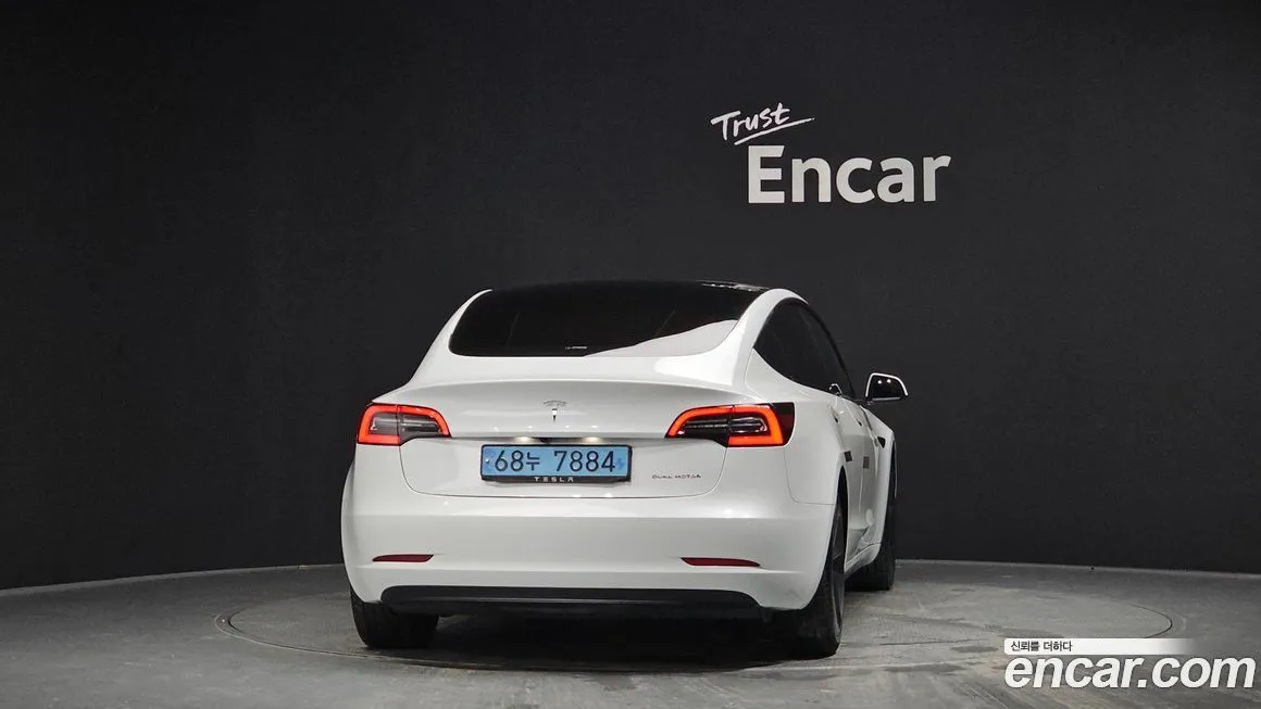 Tesla Model 3 2021 из KR, фото 4