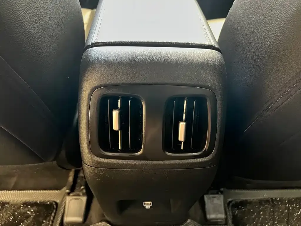 Hyundai Tucson 2023 из CN, фото 8