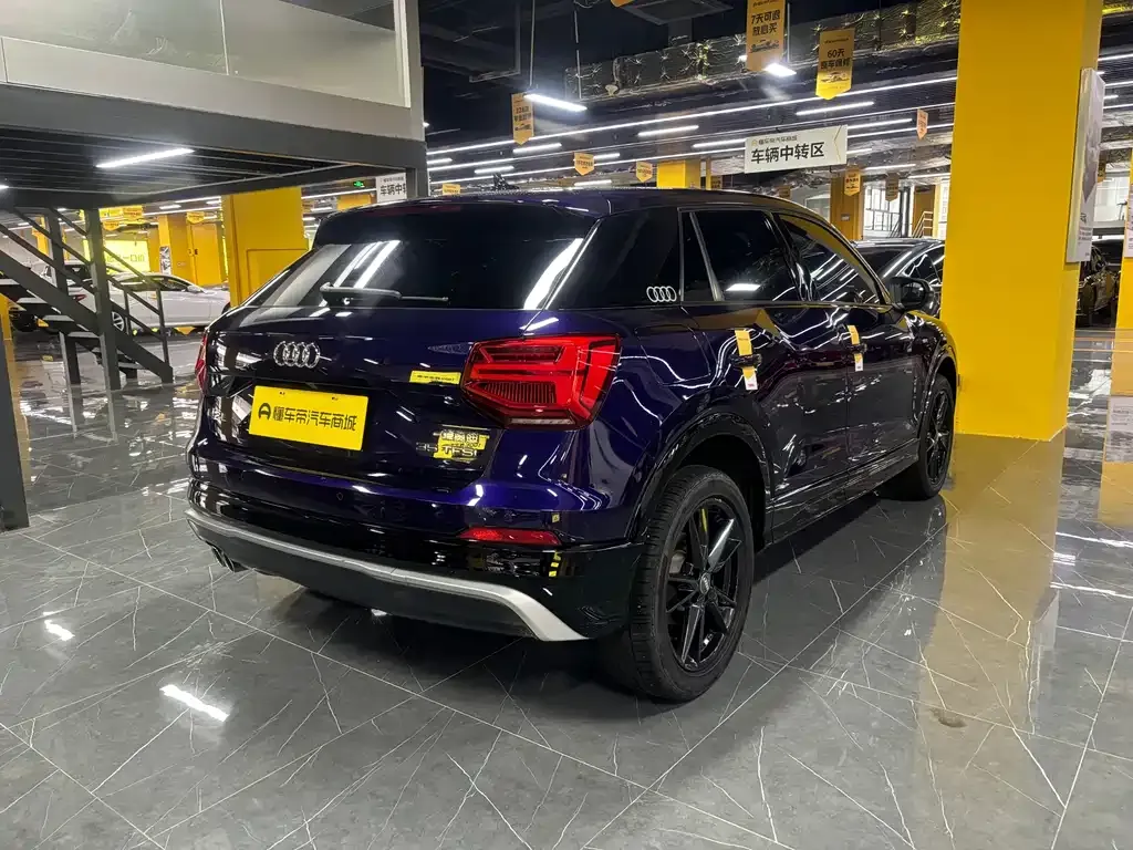 Audi Q2L 2021 из CN, фото 4