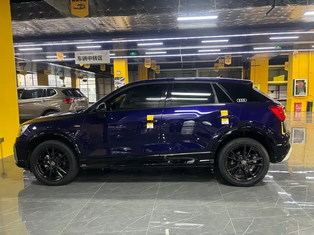 Audi Q2L 2021 из CN, фото 9